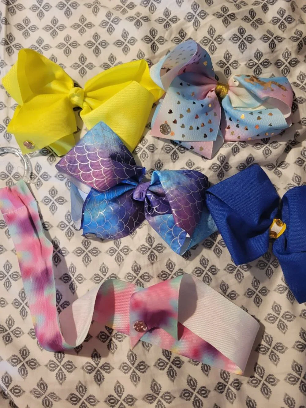 N/A bows hardly